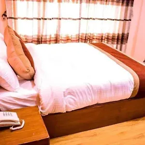 Hotel Peace